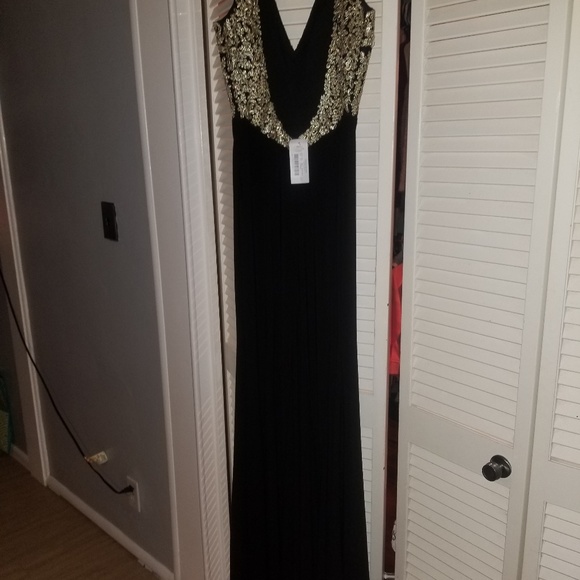 Dear Moon embroidered bodice long dress - Picture 4 of 4